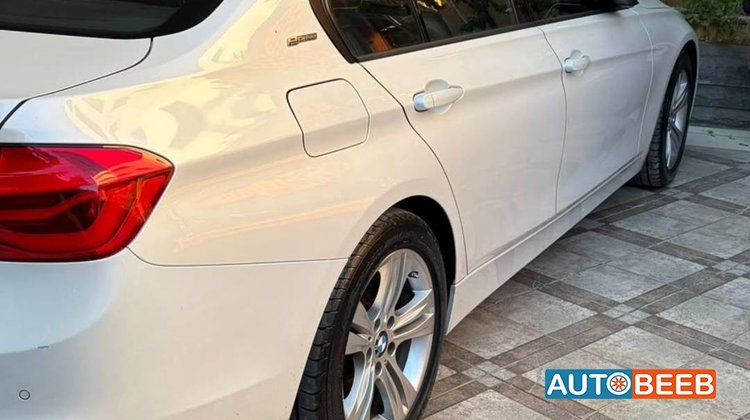 بي ام دبليو 330e 2016