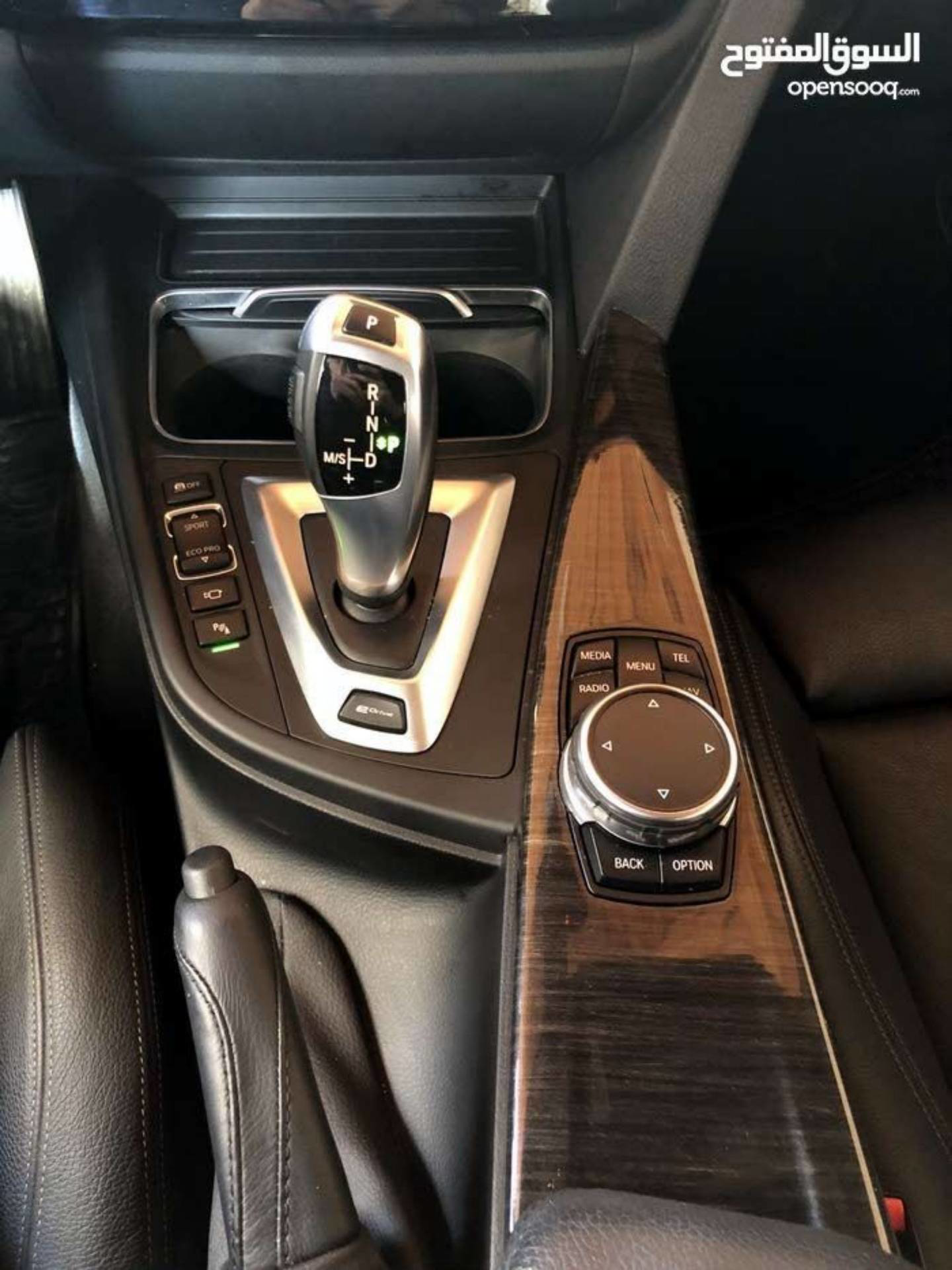 بي ام دبليو 330e 2016