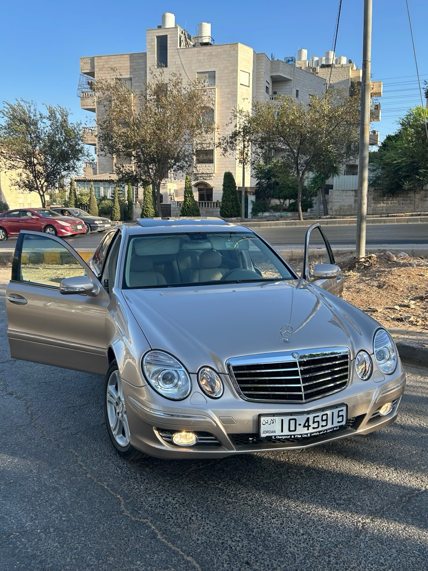 Mercedes Benz E200 2003