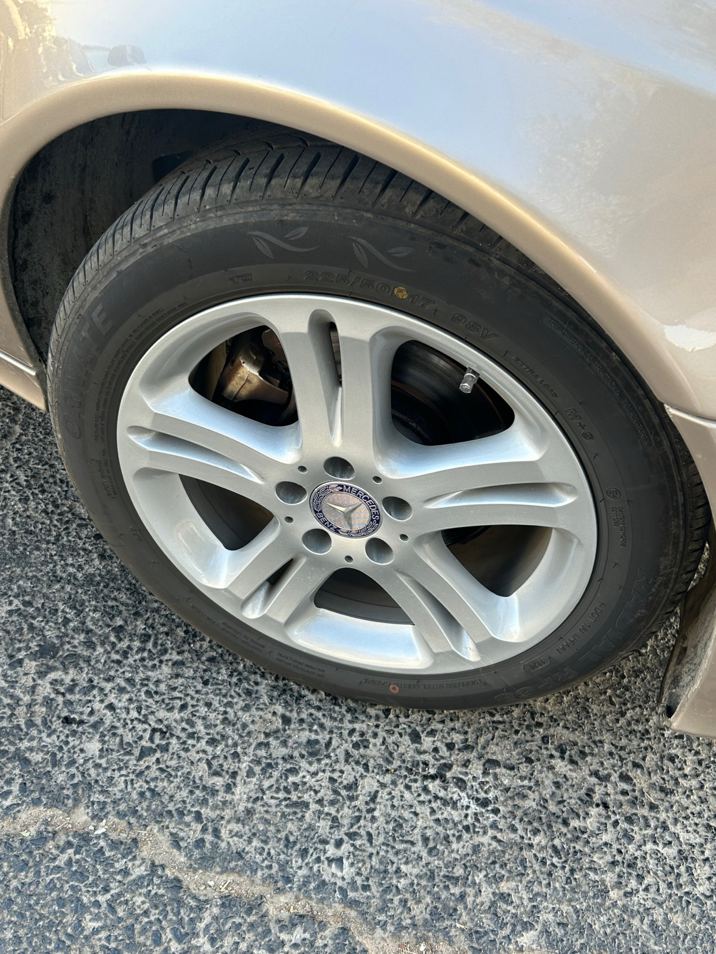Mercedes Benz E200 2003