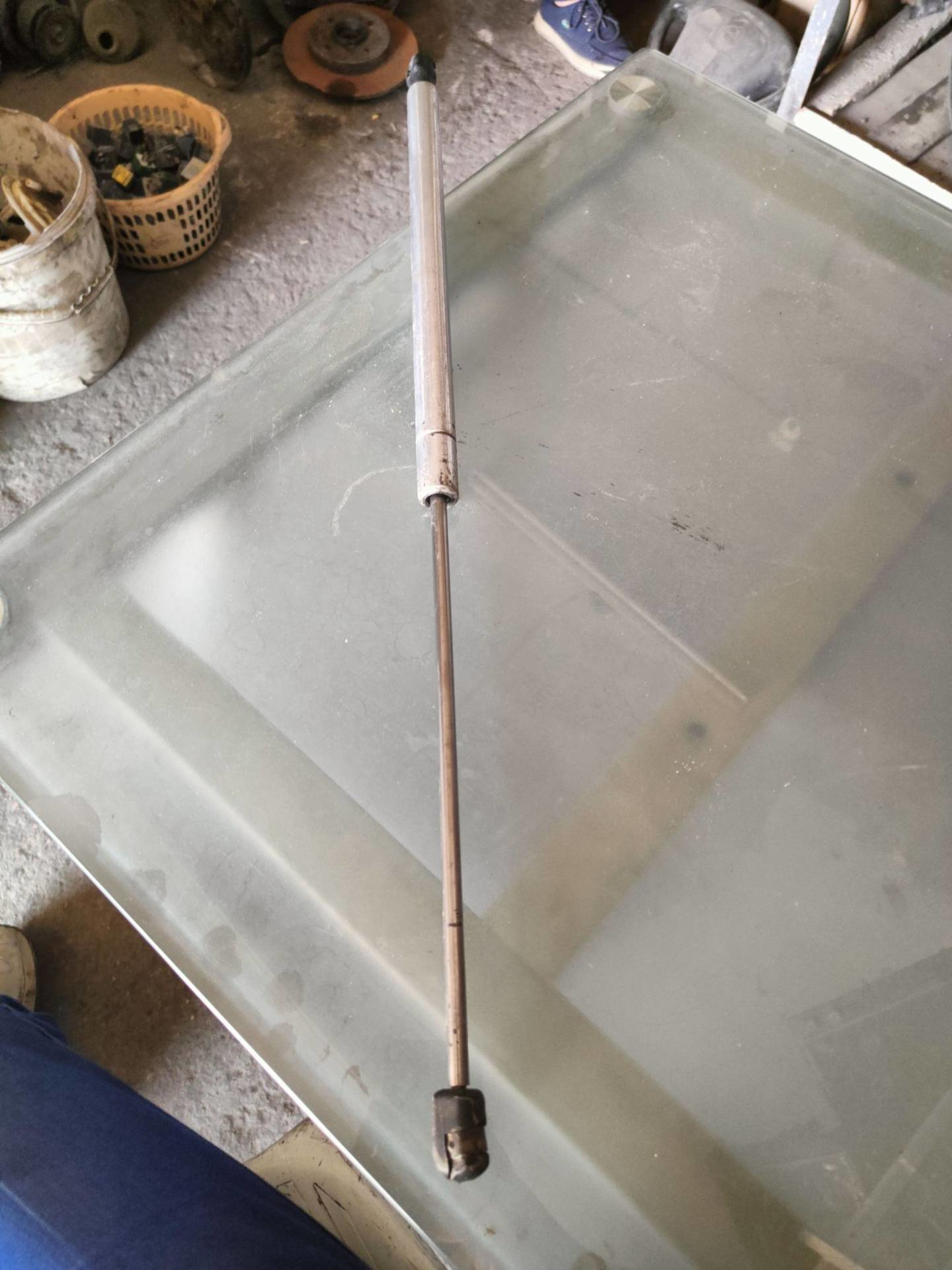 Shock Absorber Peugeot 406