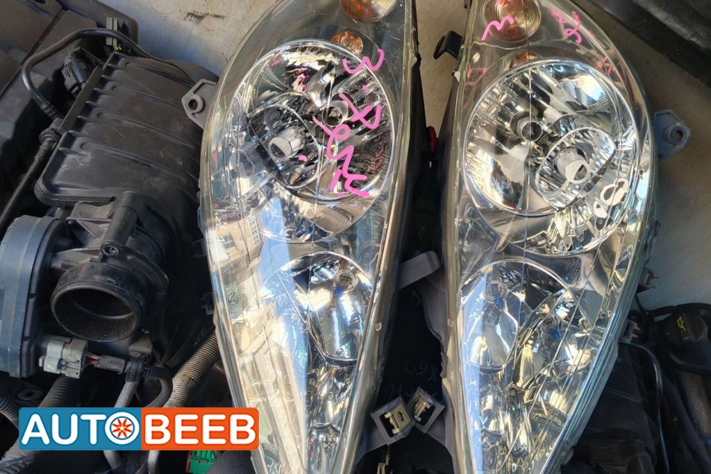 Lights Front light Peugeot 307