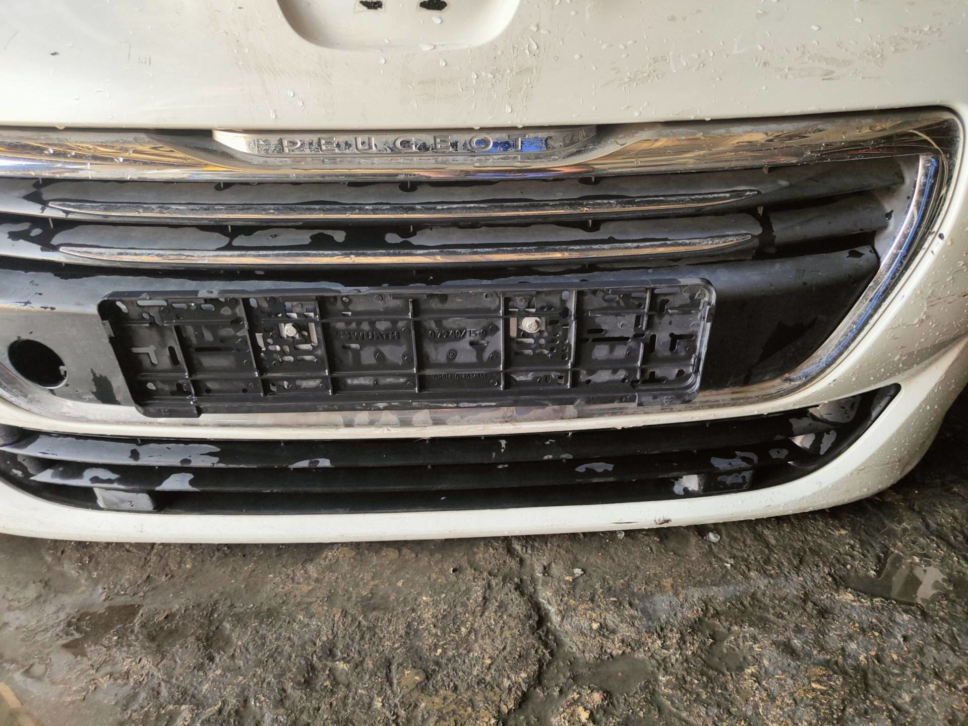 Body Grilles Peugeot 5008