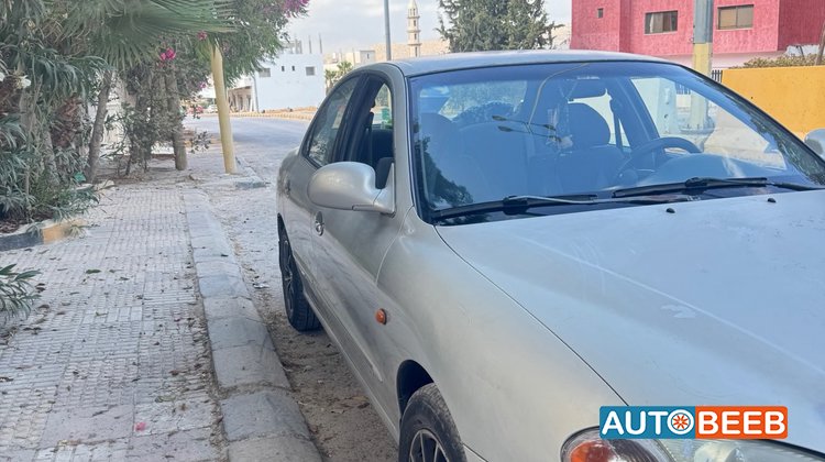 Hyundai Avante 1999