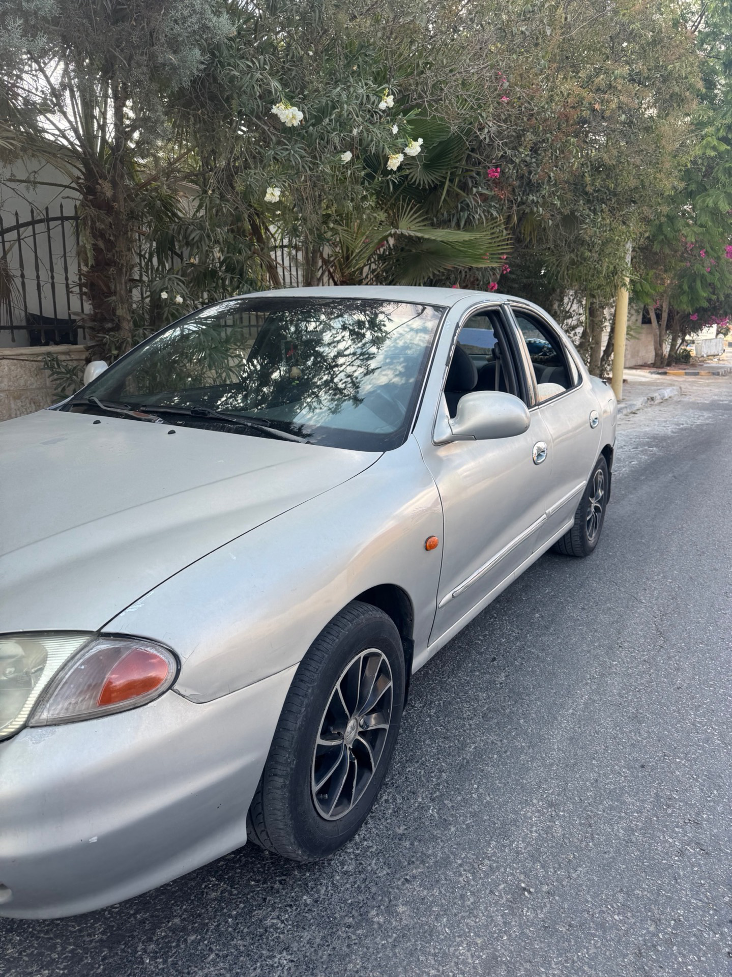 Hyundai Avante 1999