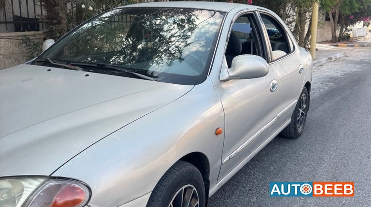 Hyundai Avante 1999