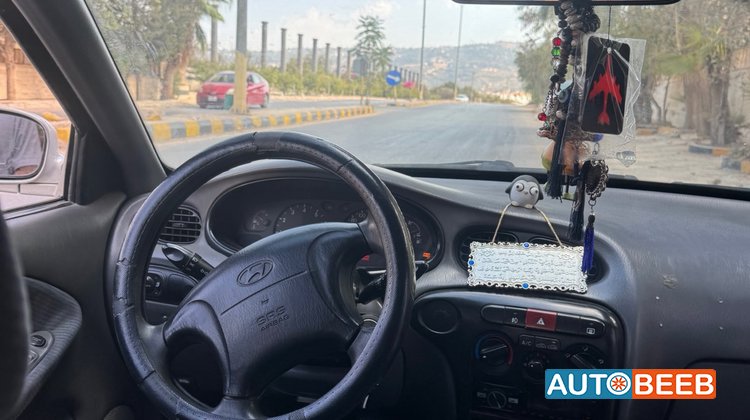 Hyundai Avante 1999