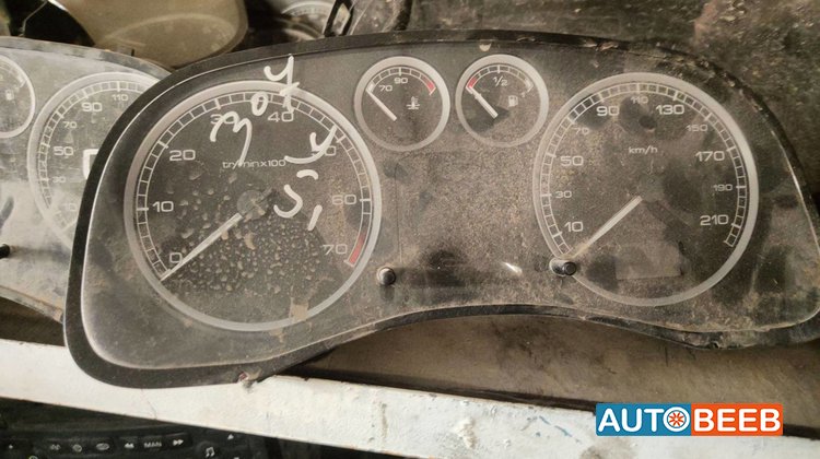 Cabin Dashboard Peugeot 307