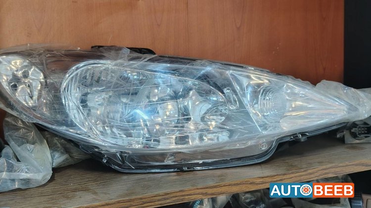 Lights Front light Peugeot 206