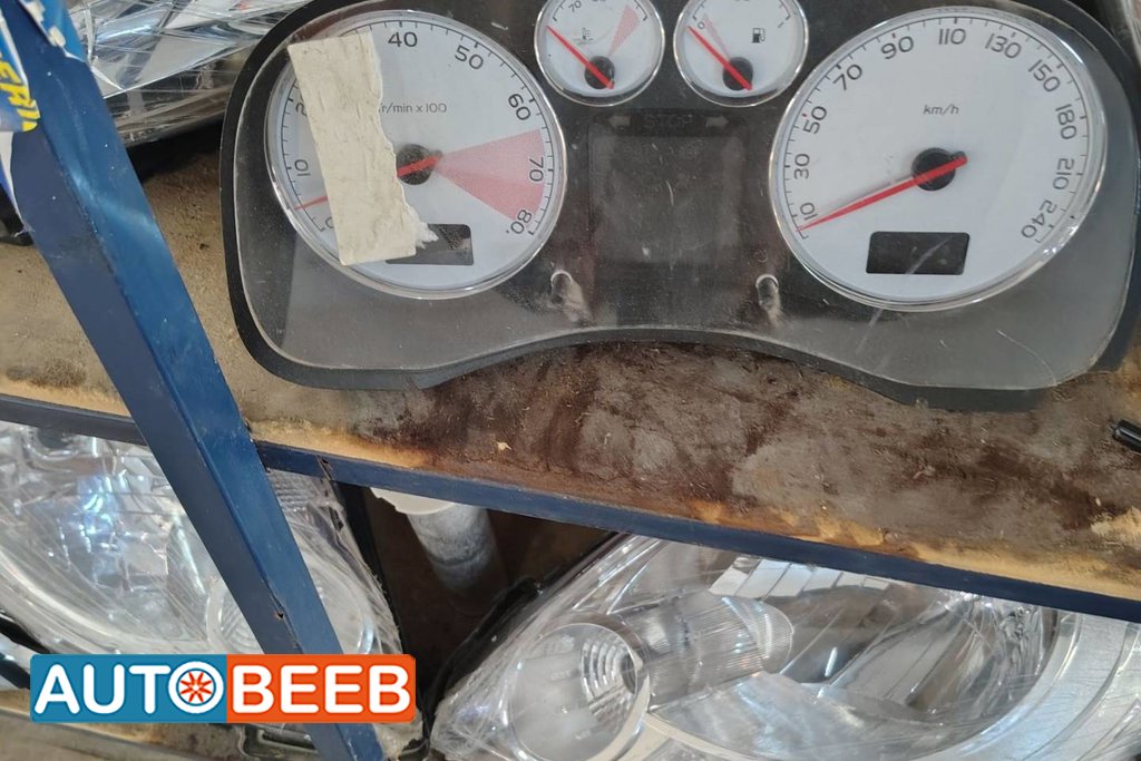 Cabin Gauges and meters Peugeot 307