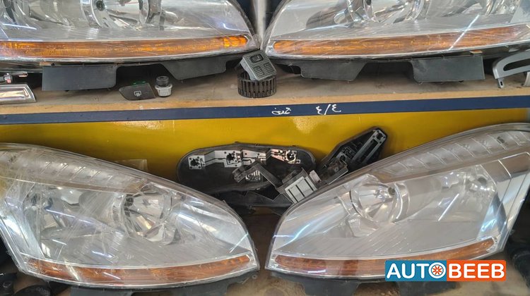 Lights Front light Citroen C4 Picasso