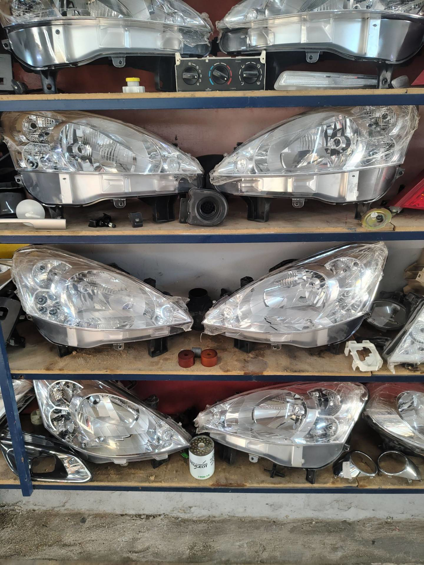 Lights Front light Peugeot Partner