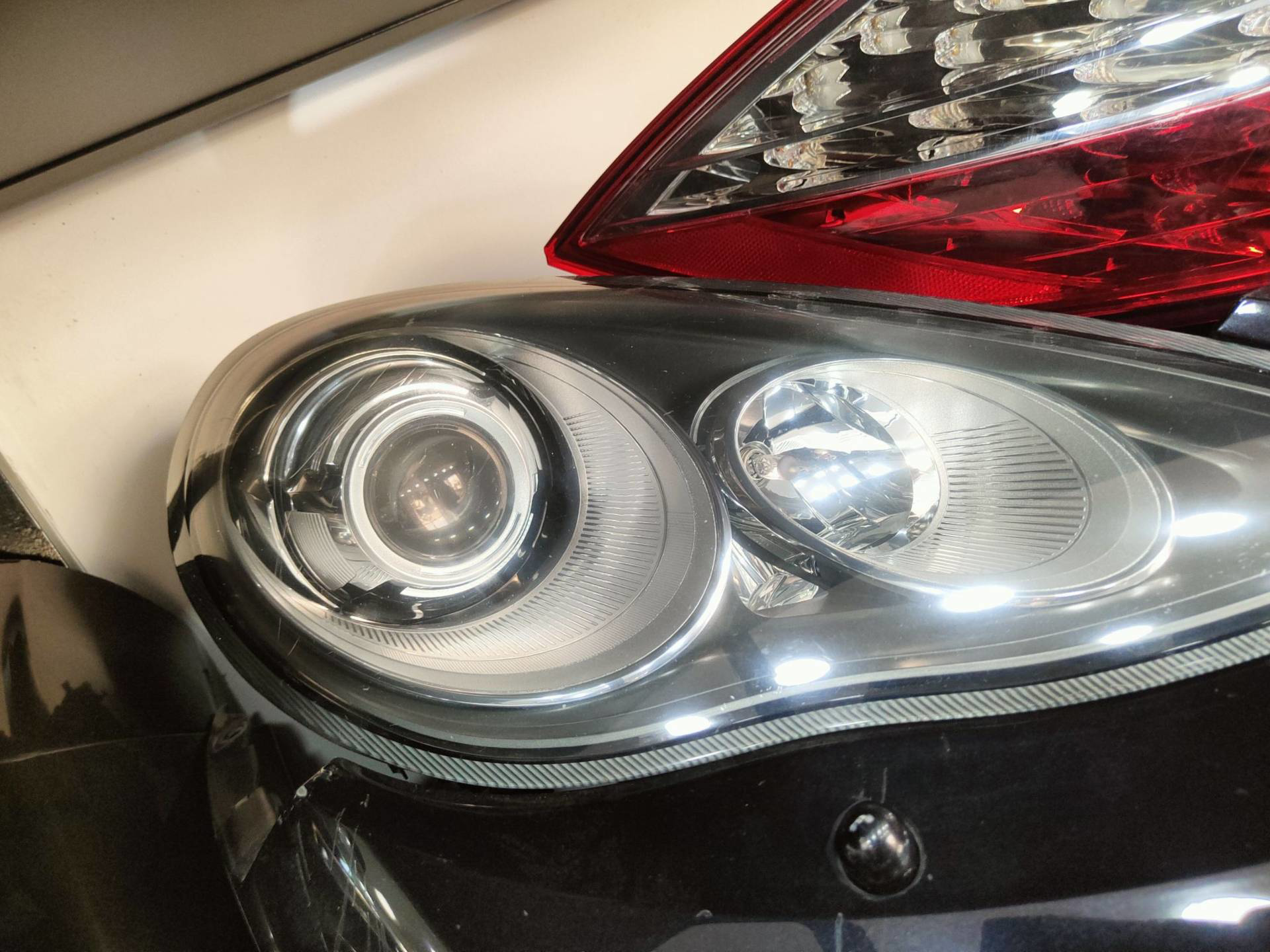 Lights Front light Porsche Panamera