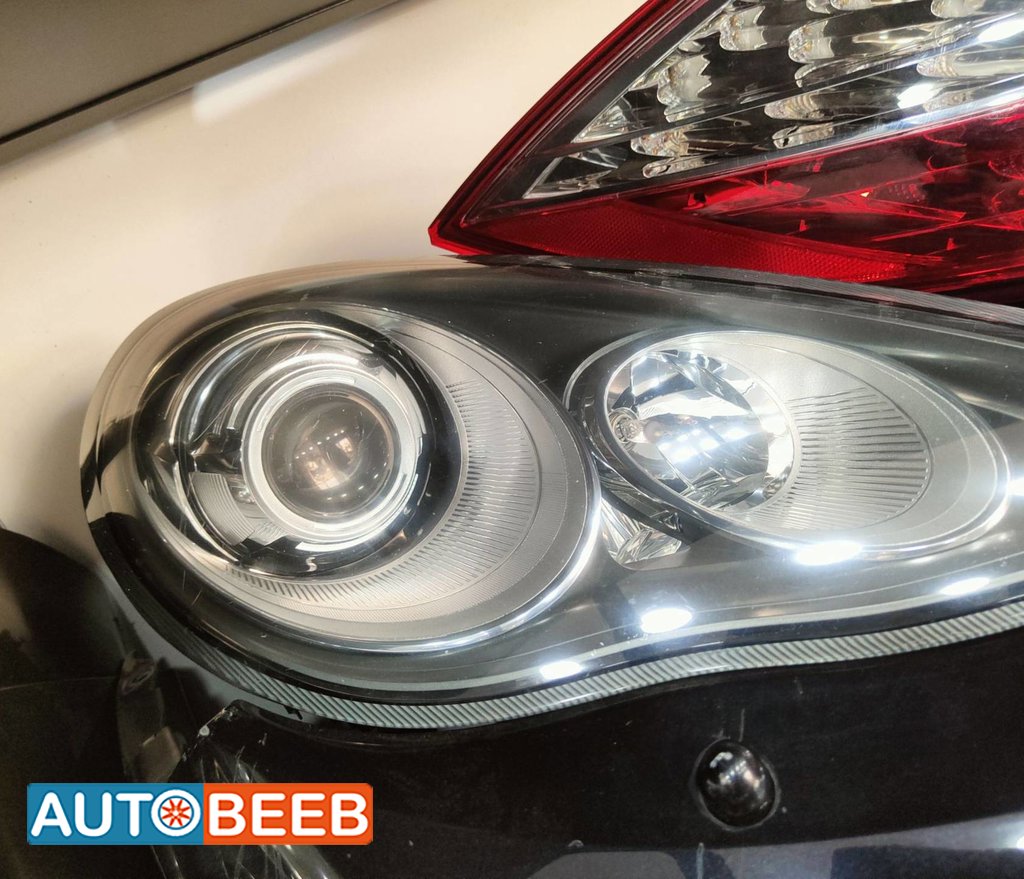 Lights Front light Porsche Panamera