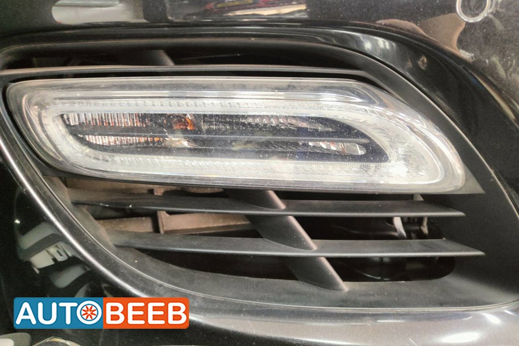 Lights Spotlight Porsche Panamera