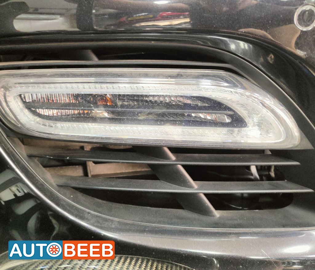 Lights Spotlight Porsche Panamera