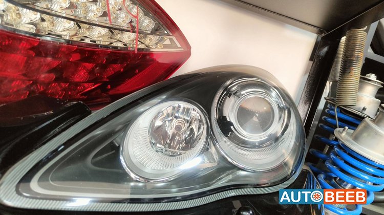 Lights Front light Porsche Panamera