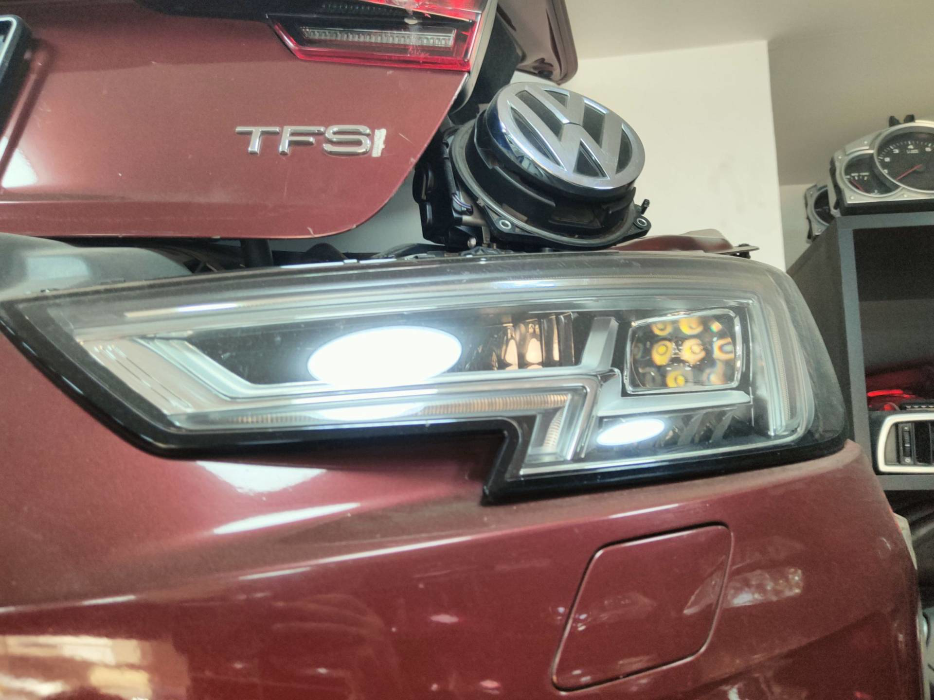 Lights Front light Audi A4