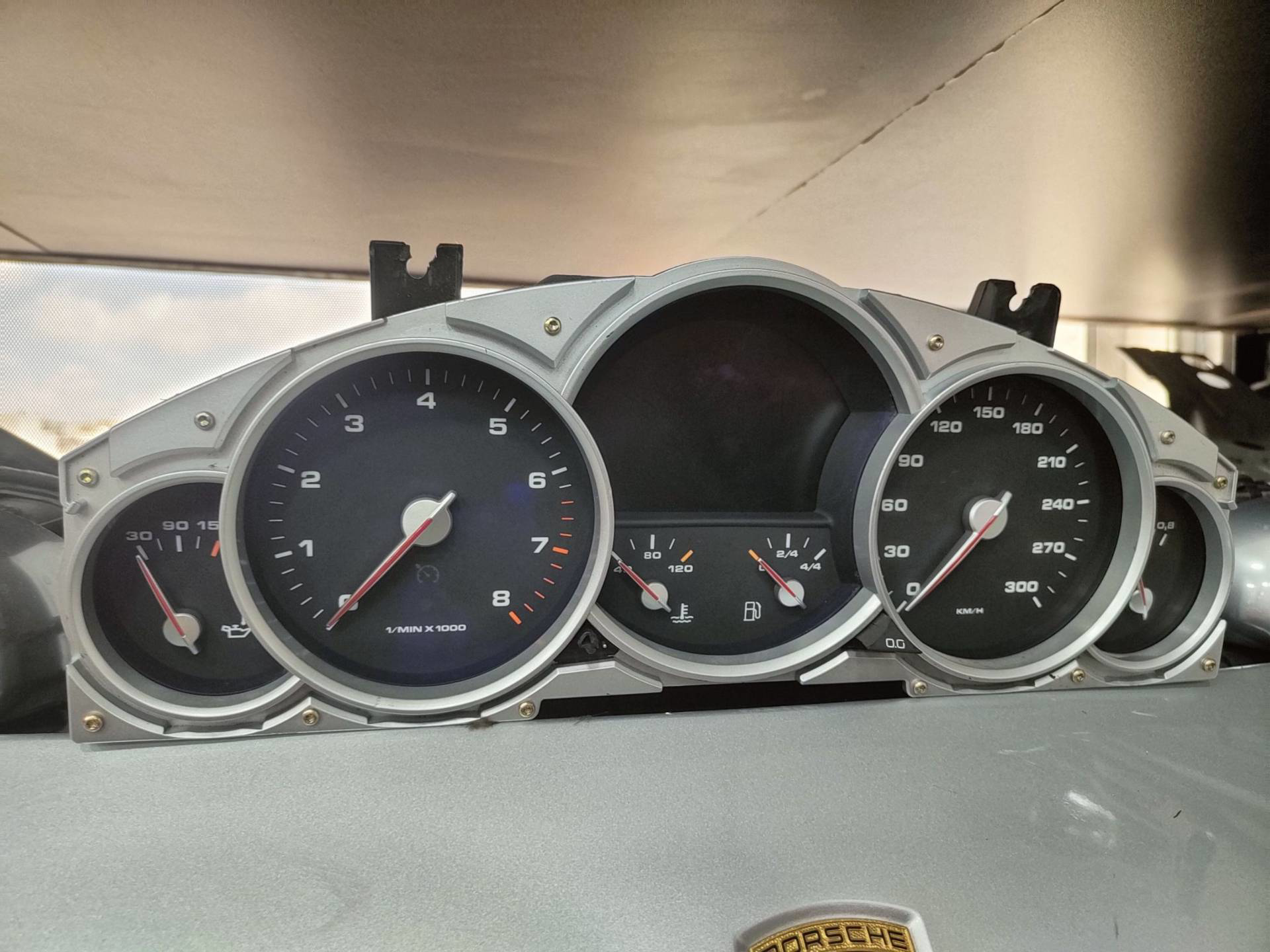 Cabin Dashboard Porsche Cayenne