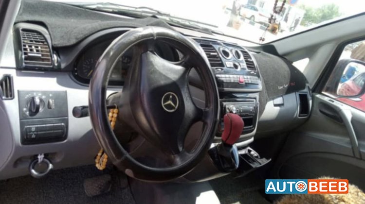 Minivan Mercedes Benz 2026