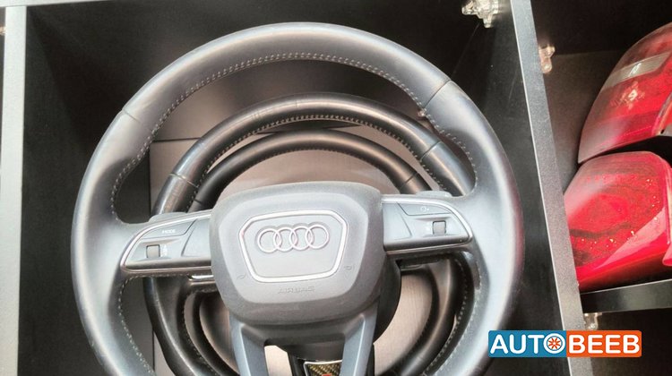 Cabin Steering Wheel Audi A4