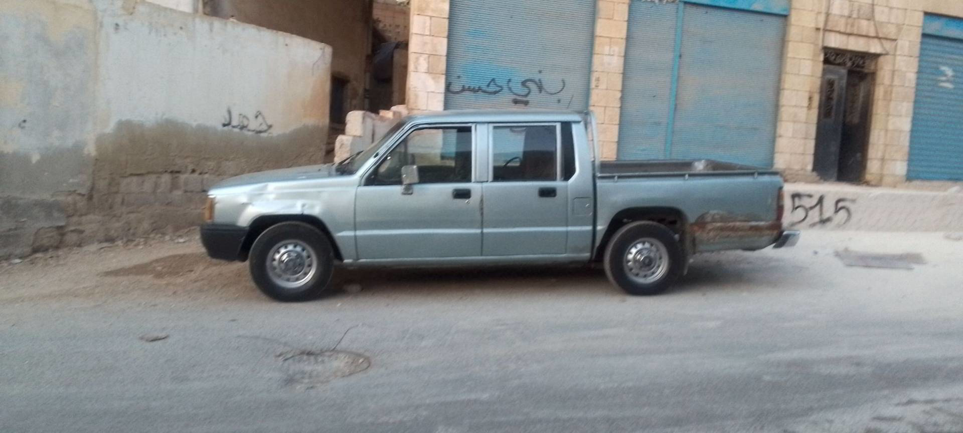 ميتسوبيشي L200 1992