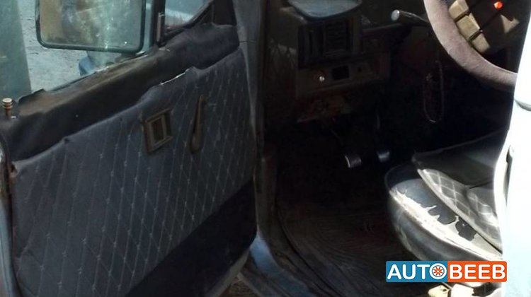 ميتسوبيشي L200 1992