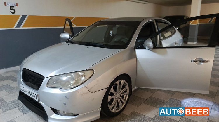 Hyundai Avante 2010