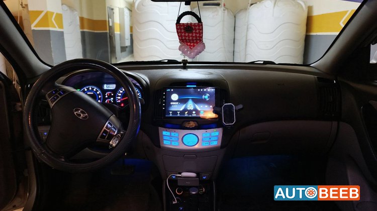 Hyundai Avante 2010