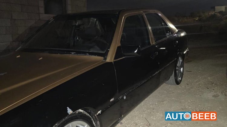مرسيدس بنز E200 1985