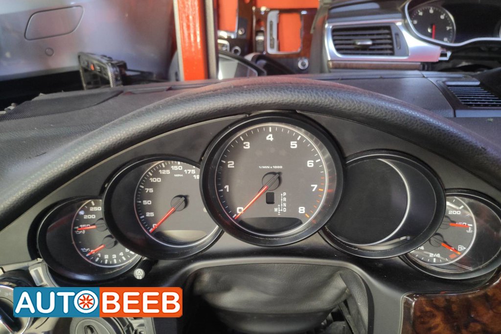 Cabin Dashboard Porsche Panamera
