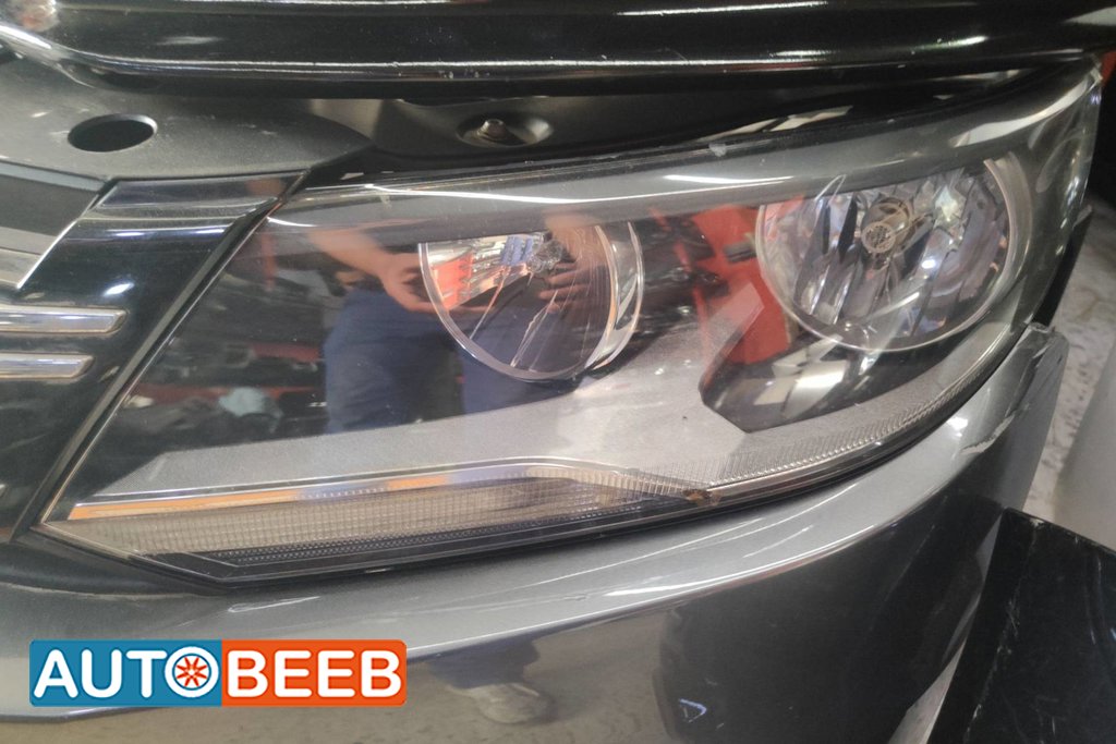 Lights Front light Volkswagen Tiguan