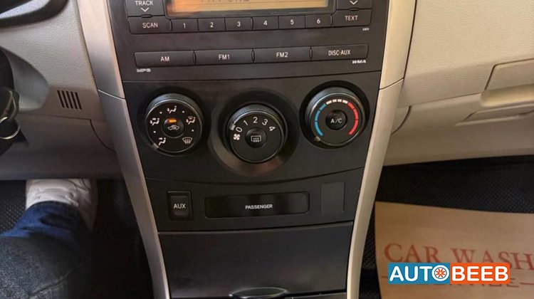 Toyota Corolla 2013
