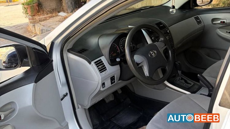 Toyota Corolla 2013