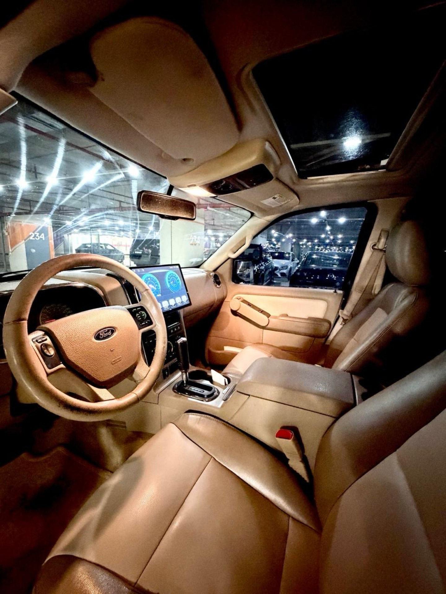 Ford Explorer 2010