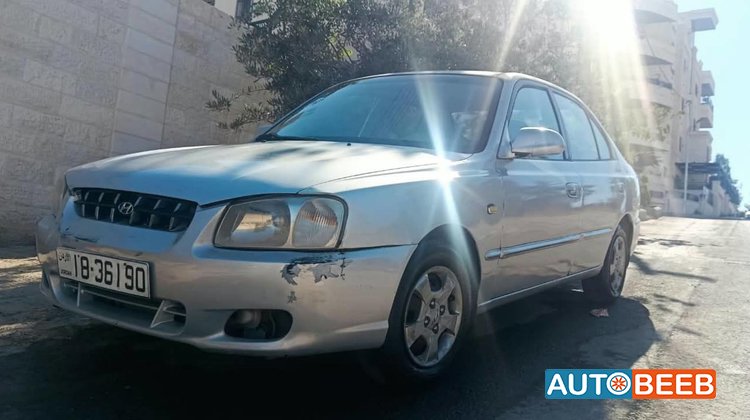 هيونداي فيرنا 2000