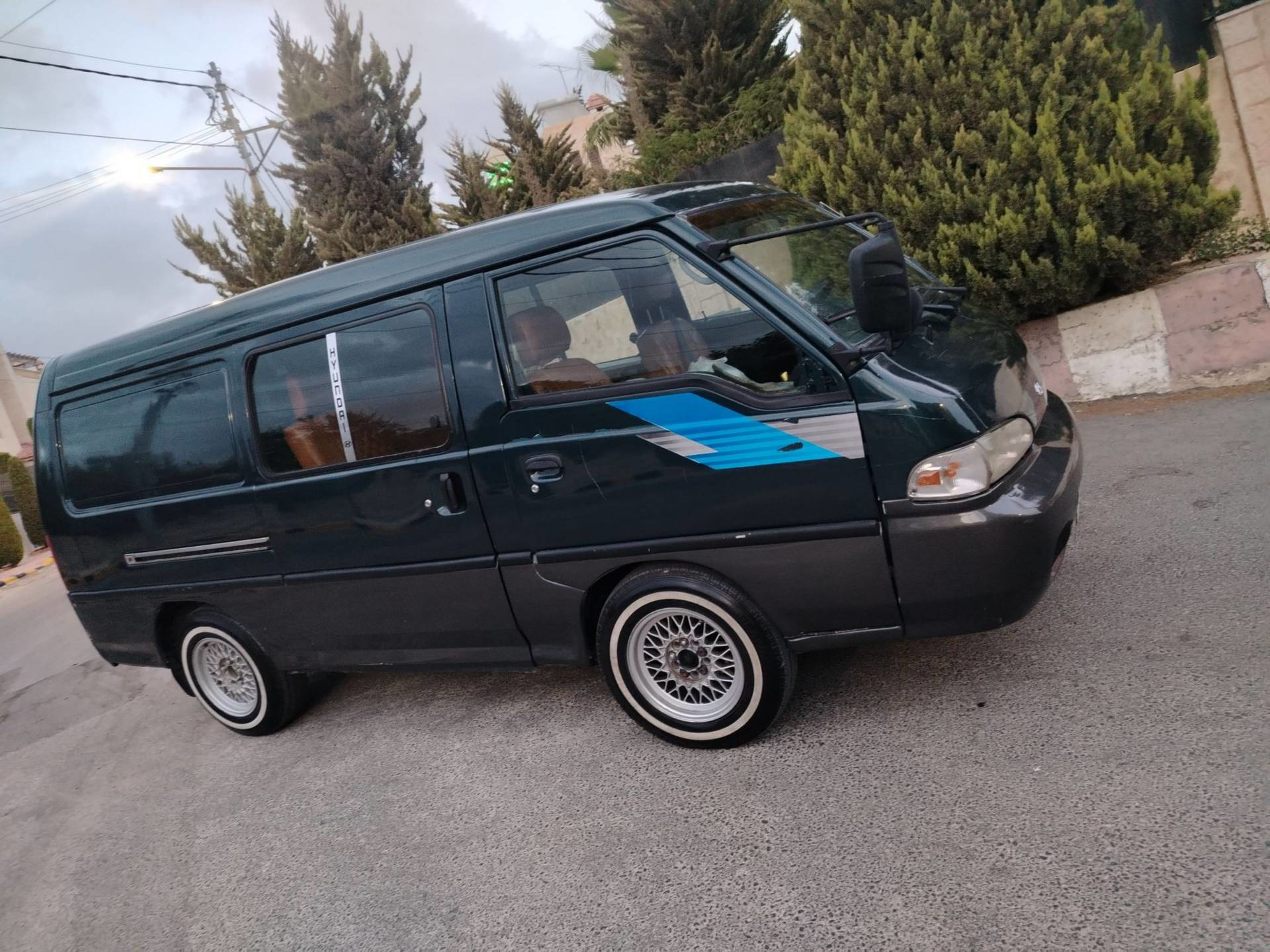 Minibus Hyundai 1996