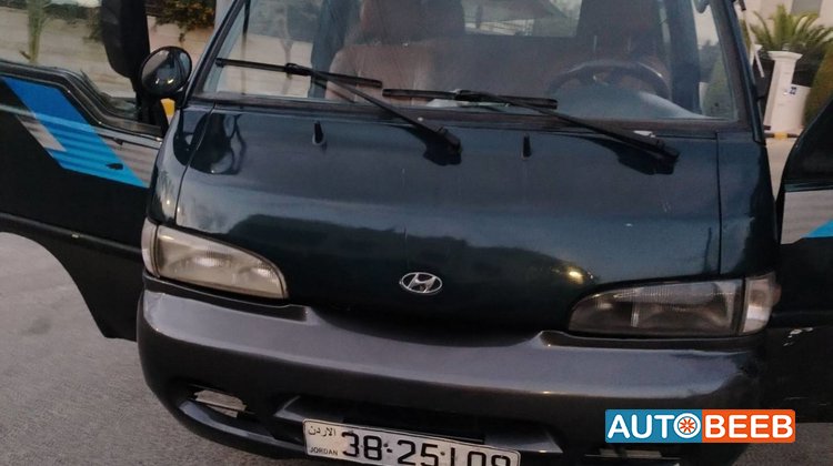 Minibus Hyundai 1996