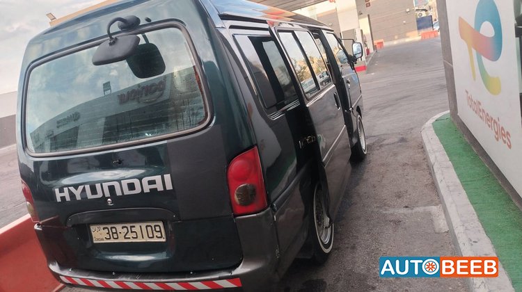 Minibus Hyundai 1996