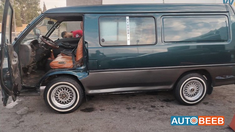 Minibus Hyundai 1996