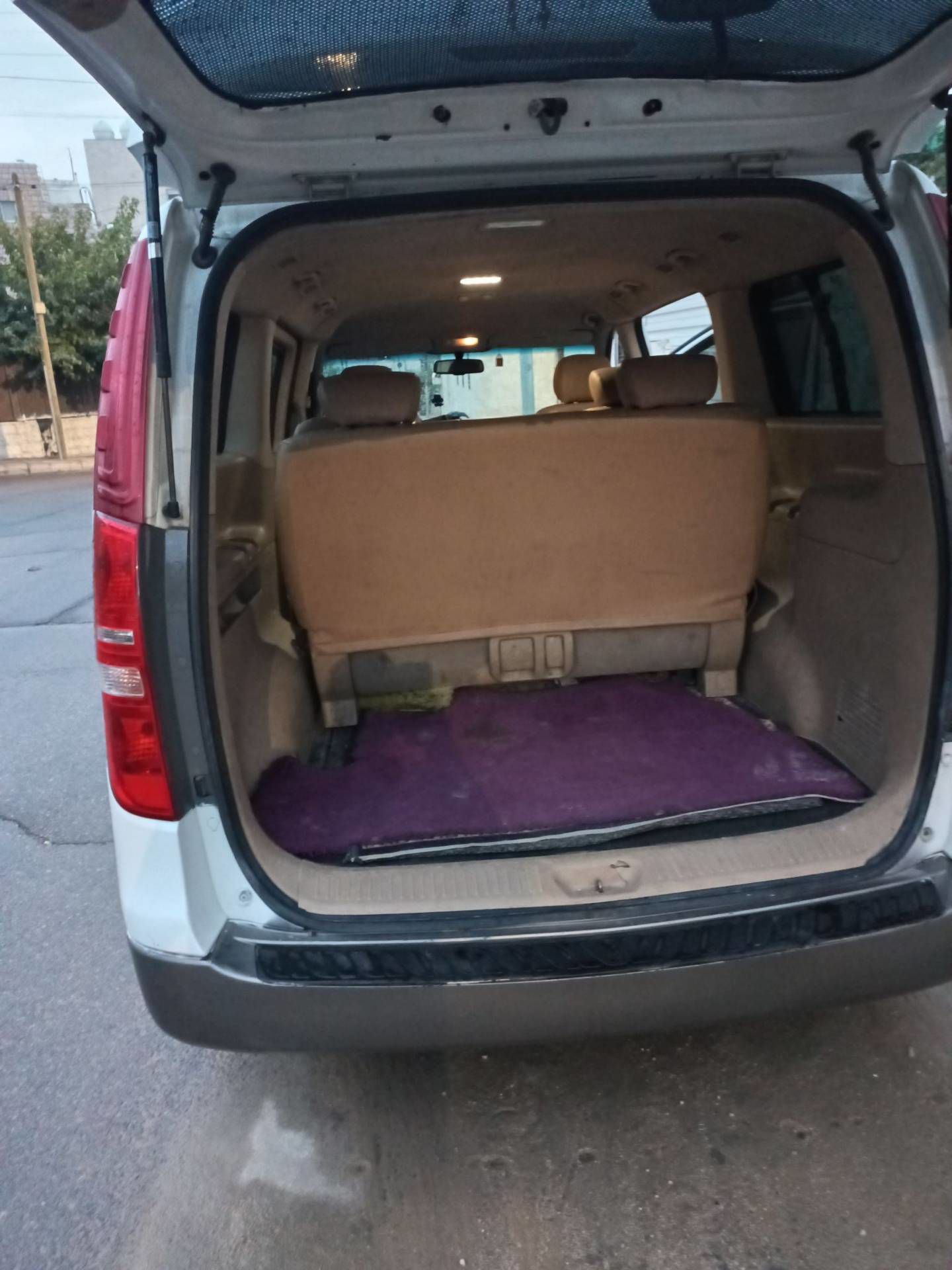 ميني باص هيونداي 2013