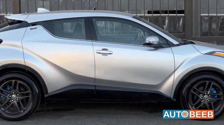 Toyota CHR 2023