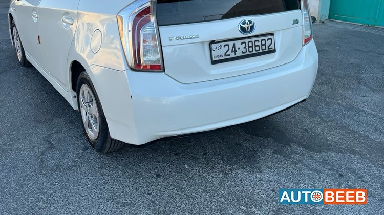 Toyota Prius 2012