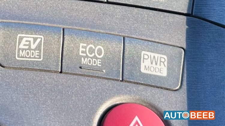 Toyota Prius 2012