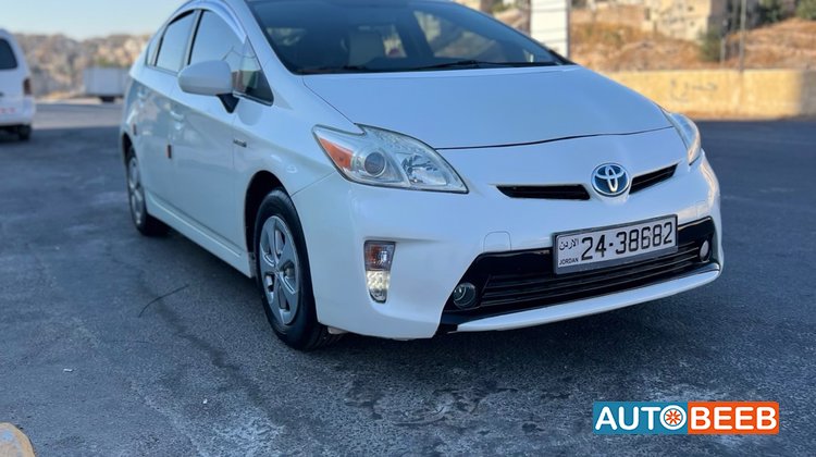 Toyota Prius 2012
