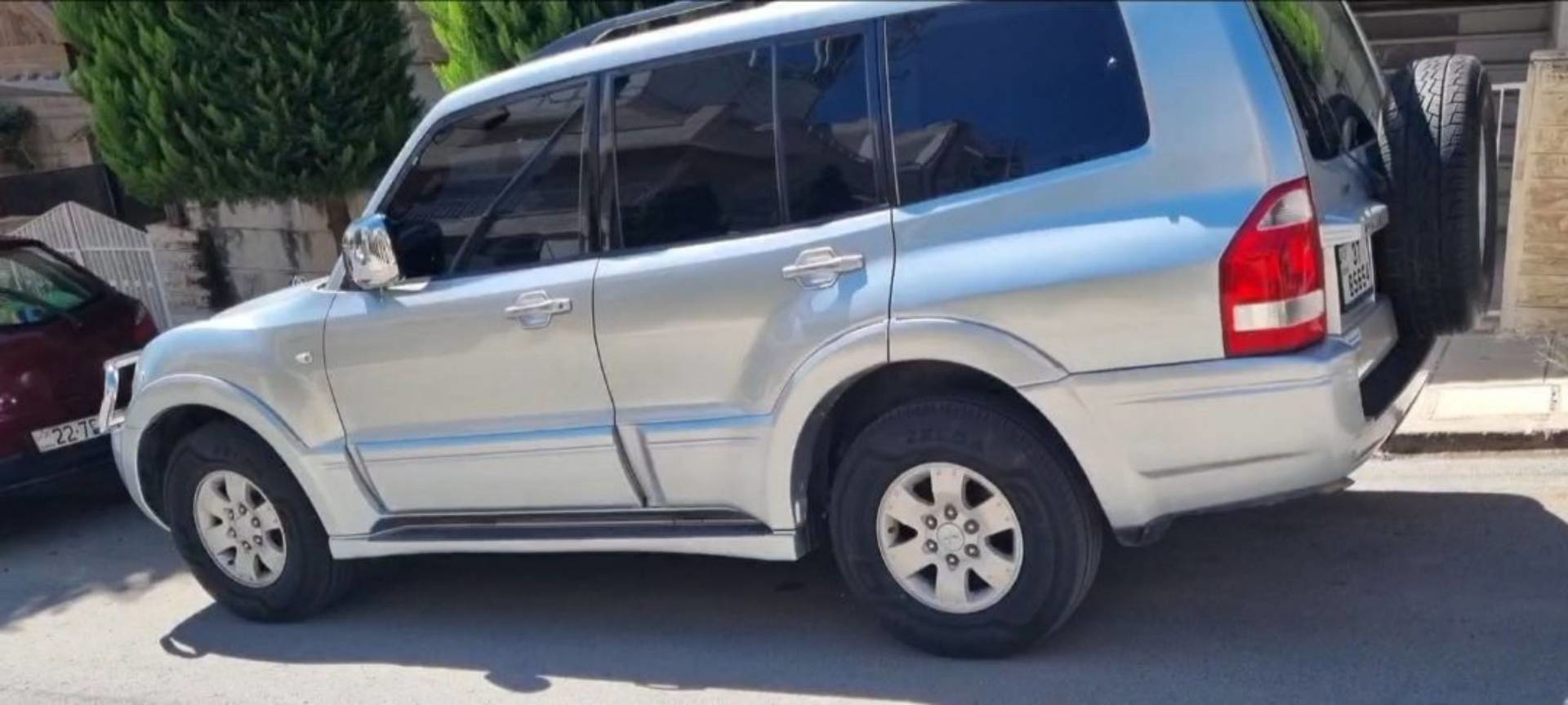 Mitsubishi Pajero 2004
