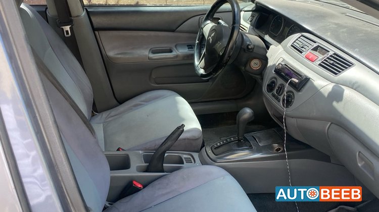 Mitsubishi Lancer 2012