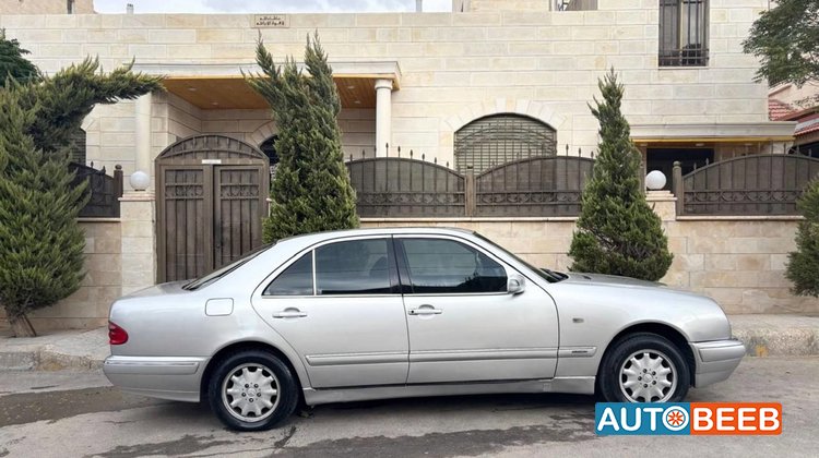 Mercedes Benz E200 1996