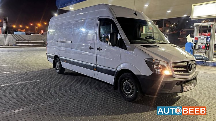Minivan Mercedes Benz 2014