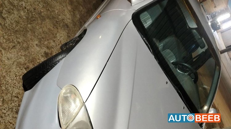 Hyundai Avante 2000